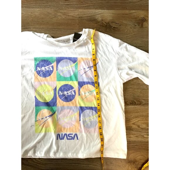 GRAYSON/THREADS-WOMEN WHITE CREW NECK LONG SLEEVE GRAPHIC CROP TOP SIZE LARGE - Picture 5 of 6